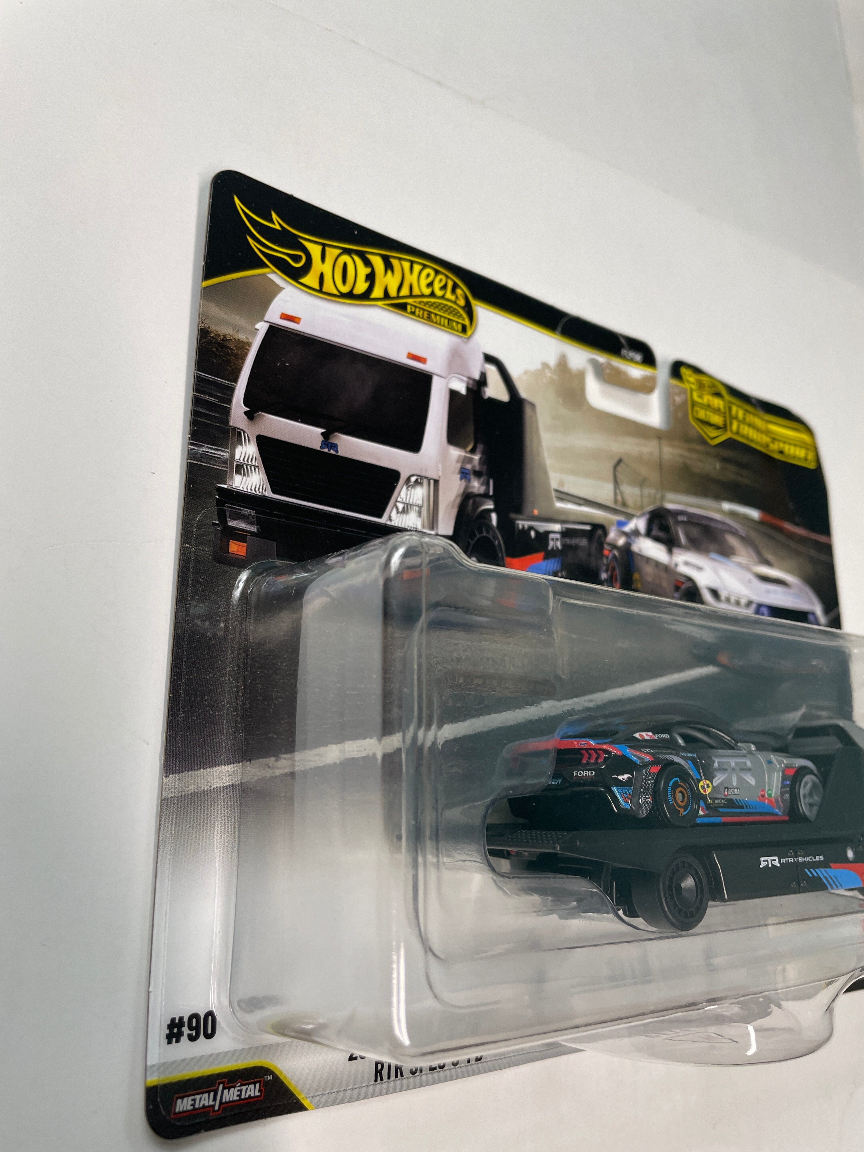 Hot Wheels 1/64 Car Culture Team Transport 2024 Ford Mustang RTR