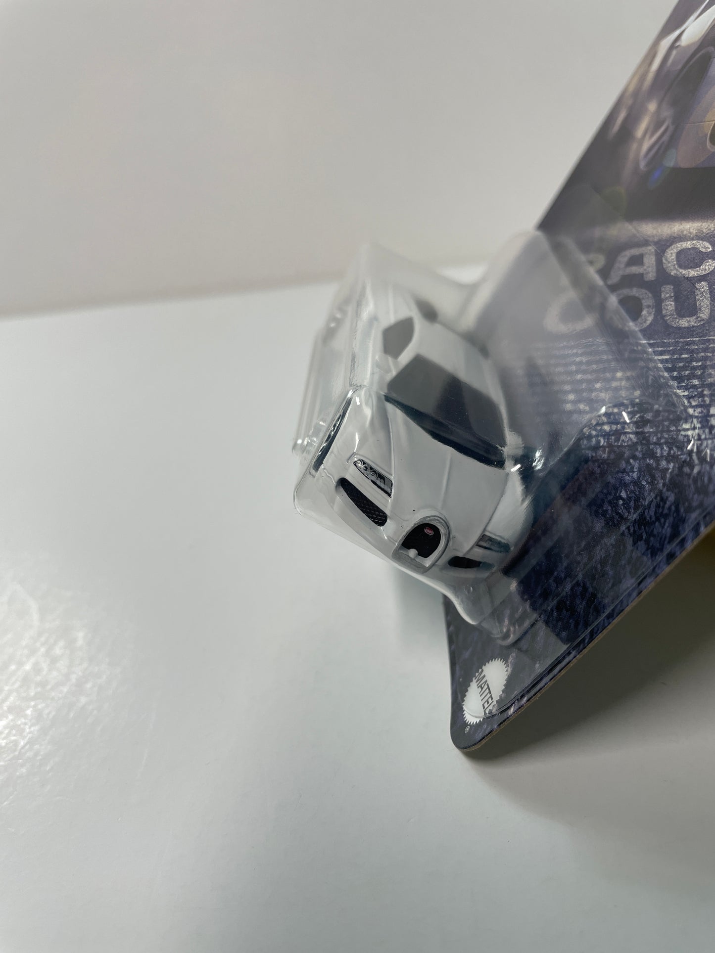 Hot Wheels 1/64 Silver Series Fast and Furious Racing Course Bugatti Veyron White - JBY43