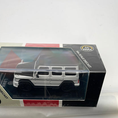 Para64 1/64 Liberty Walk Mercedes-AMG G 63 White