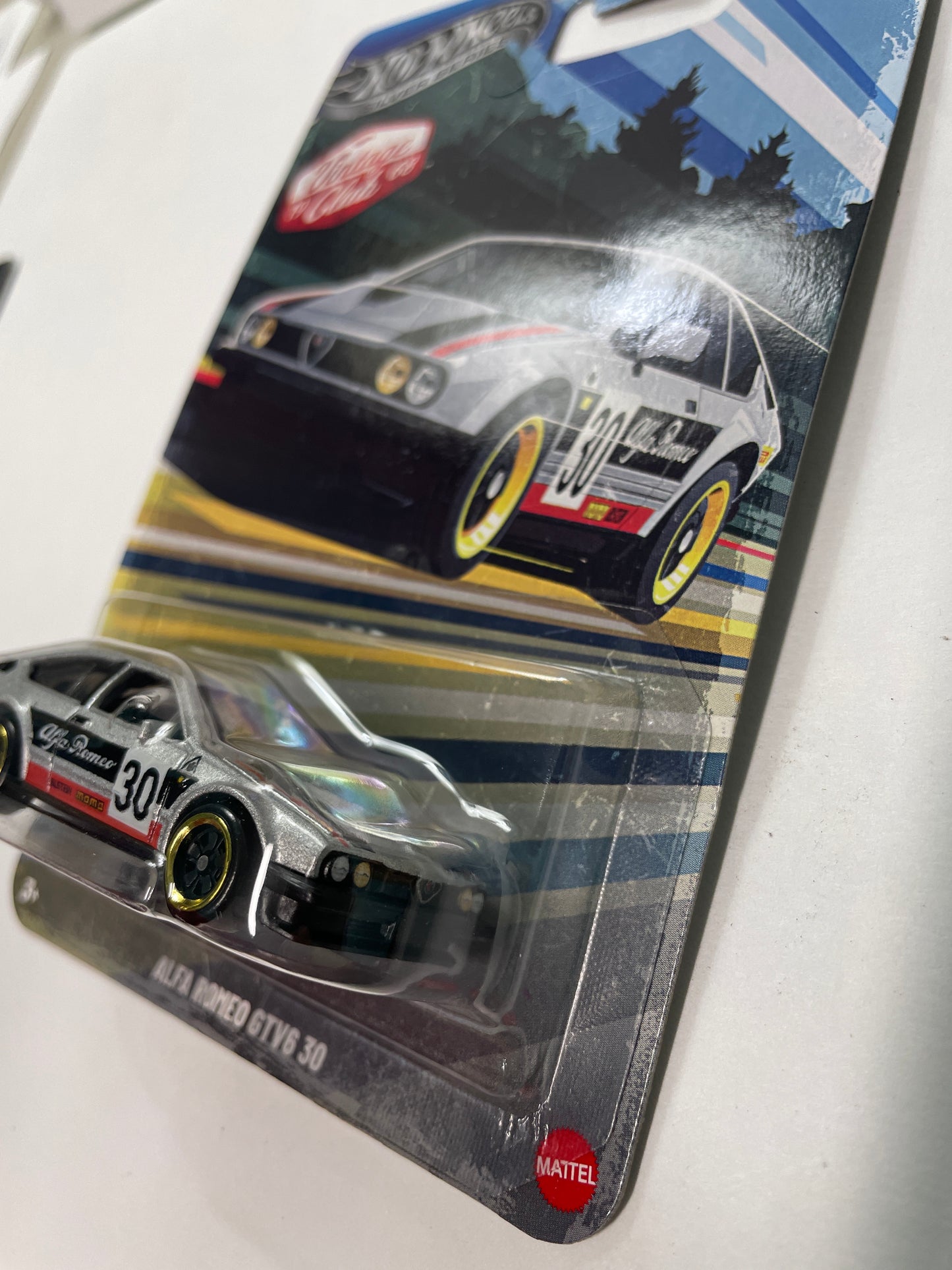 Hot Wheels 1/64 Silver Series Vintage Club 1968 Alfa Romeo GTV6 30 Silver - JKY30