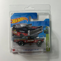 Hot Wheels Super Treasure Hunt Shortcard ‘65 Mercury Comet Cyclone