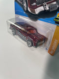 Hot Wheels 1/64 Classic ‘55 Nomad Red