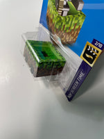 Hot Wheels 1/64 Minecraft Green