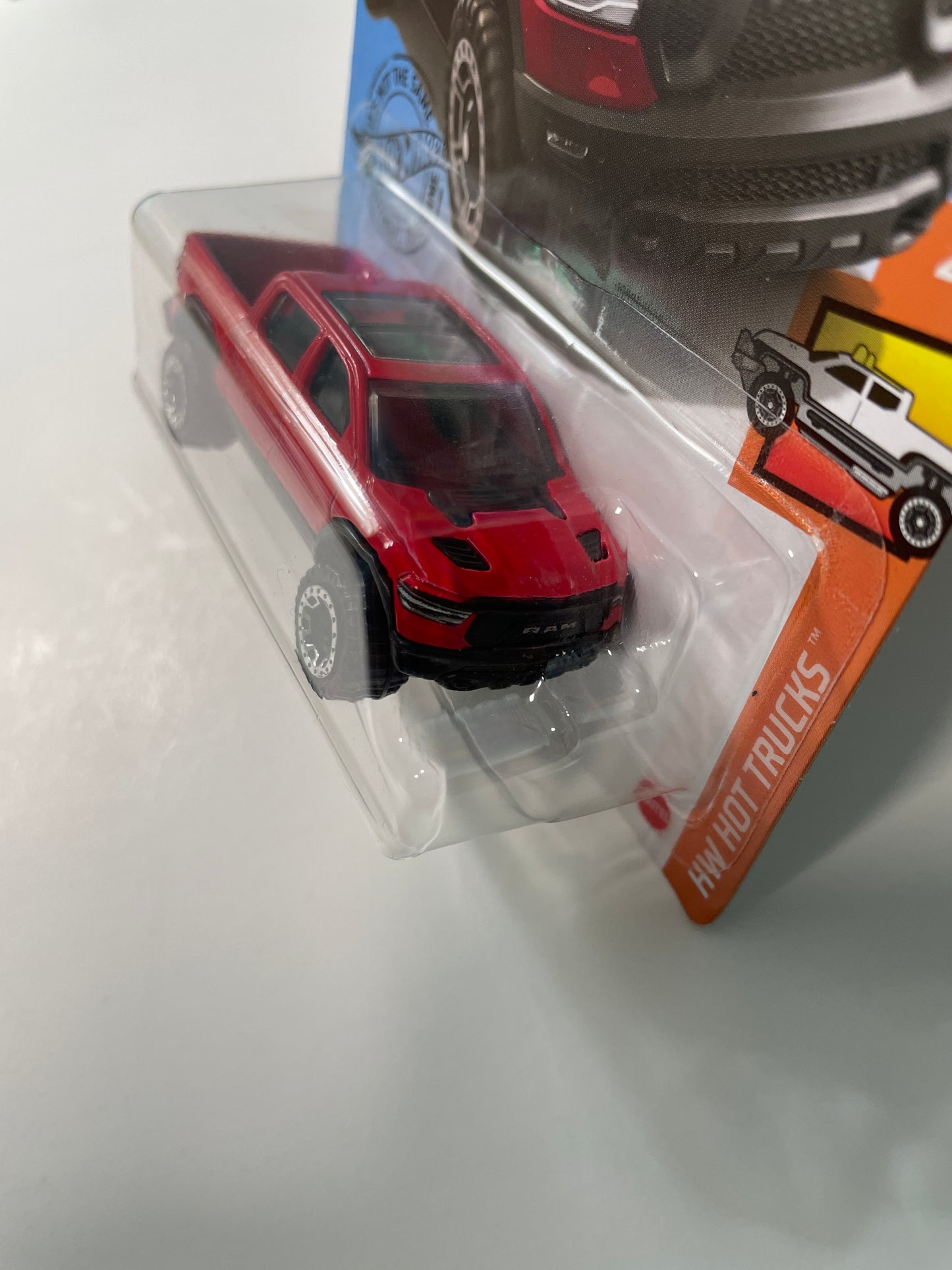 Hot Wheels 1/64 2020 Ram 1500 Rebel Red