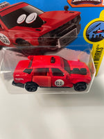 Hot Wheels 1/64 Time Attaxi Short Card Red