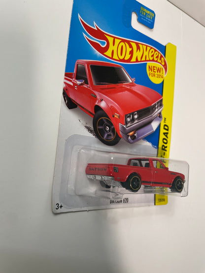 Hot Wheels 1/64 Datsun 620 Red