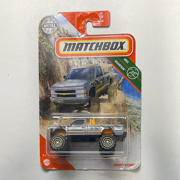 Matchbox 1/64 Chevy K1500 Grey - Damaged Card