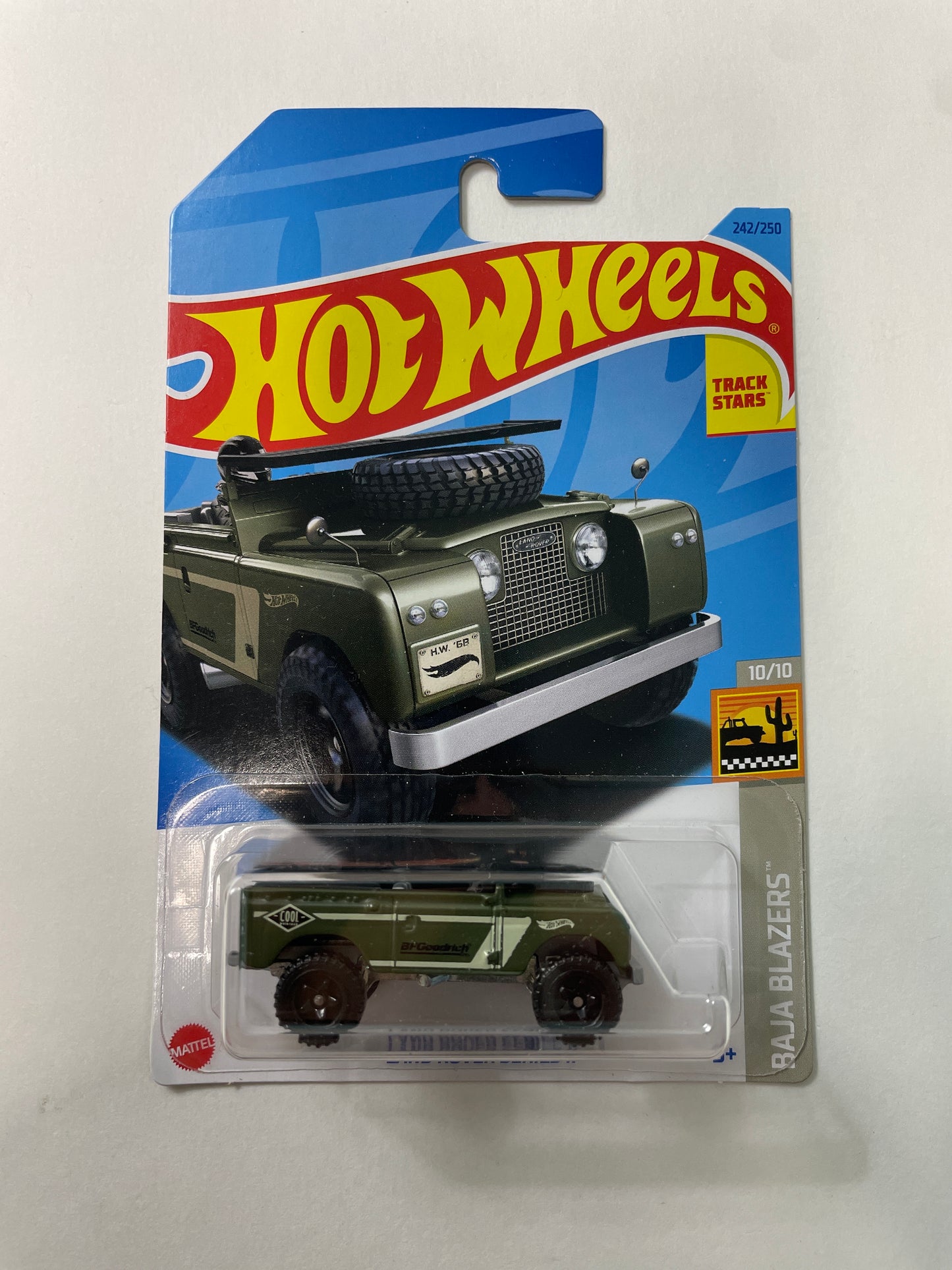 Hot Wheels 1/64 Land Rover Series II Green