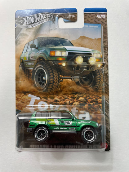 Hot Wheels 1/64 Toyota Silver Series Toyota Land Cruiser 80 Green - JCB74
