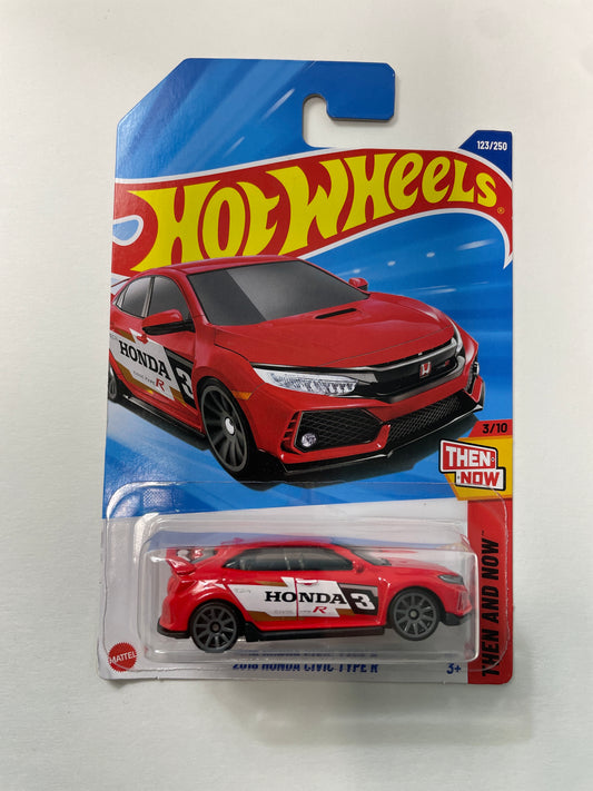 Hot Wheels 1/64 2018 Honda Civic Type R Red - Damaged Box