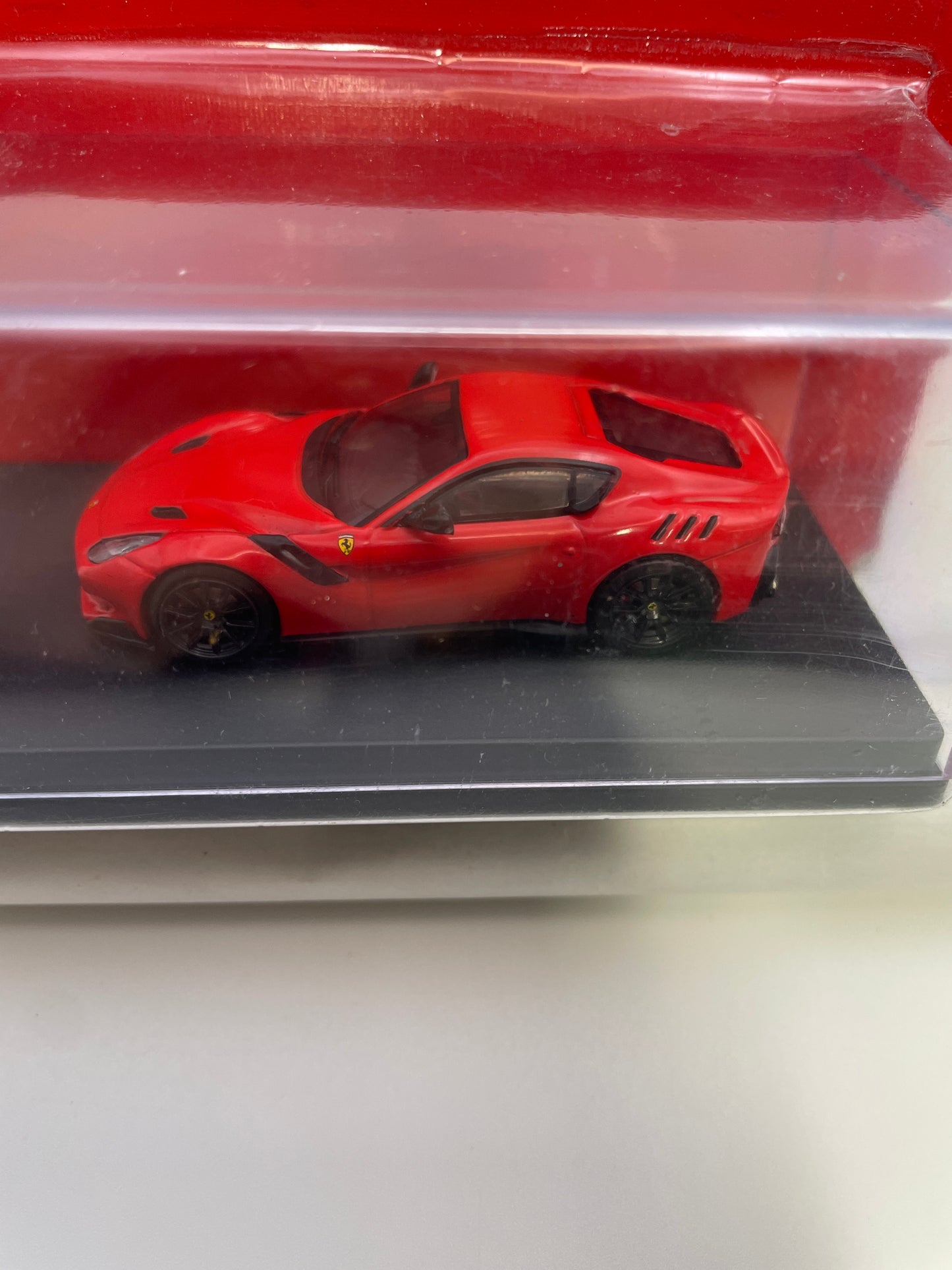 Centauria 1/64 Ferrari F12tdf 2015 Red