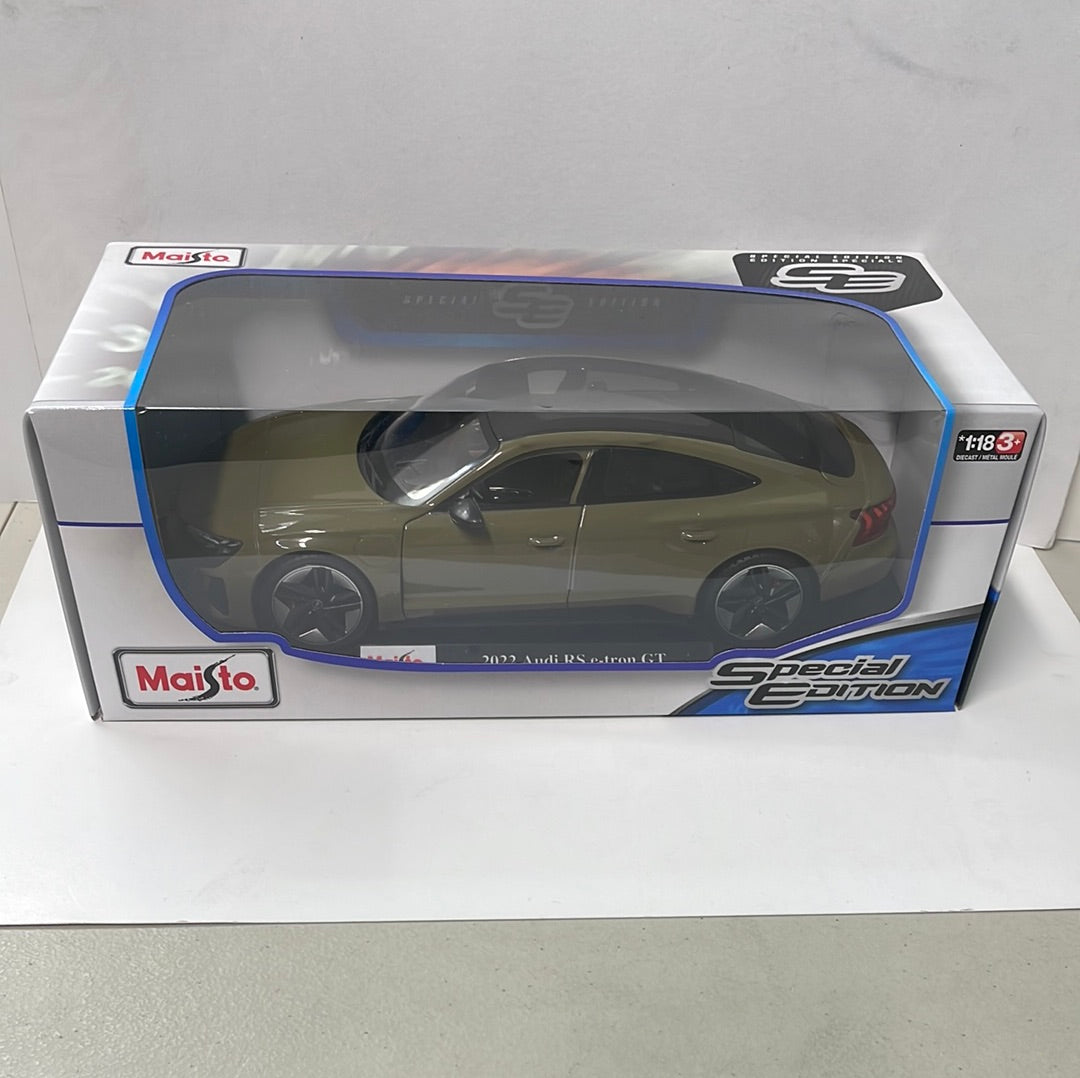 1/18 Maisto 2022 Audi RS E-Tron GT Green