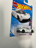 Hot Wheels 1/64 2020 Koenigsegg Jesko White