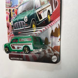 Matchbox 1/64 Candy Series Austin Mini Van Green - Junior Mints