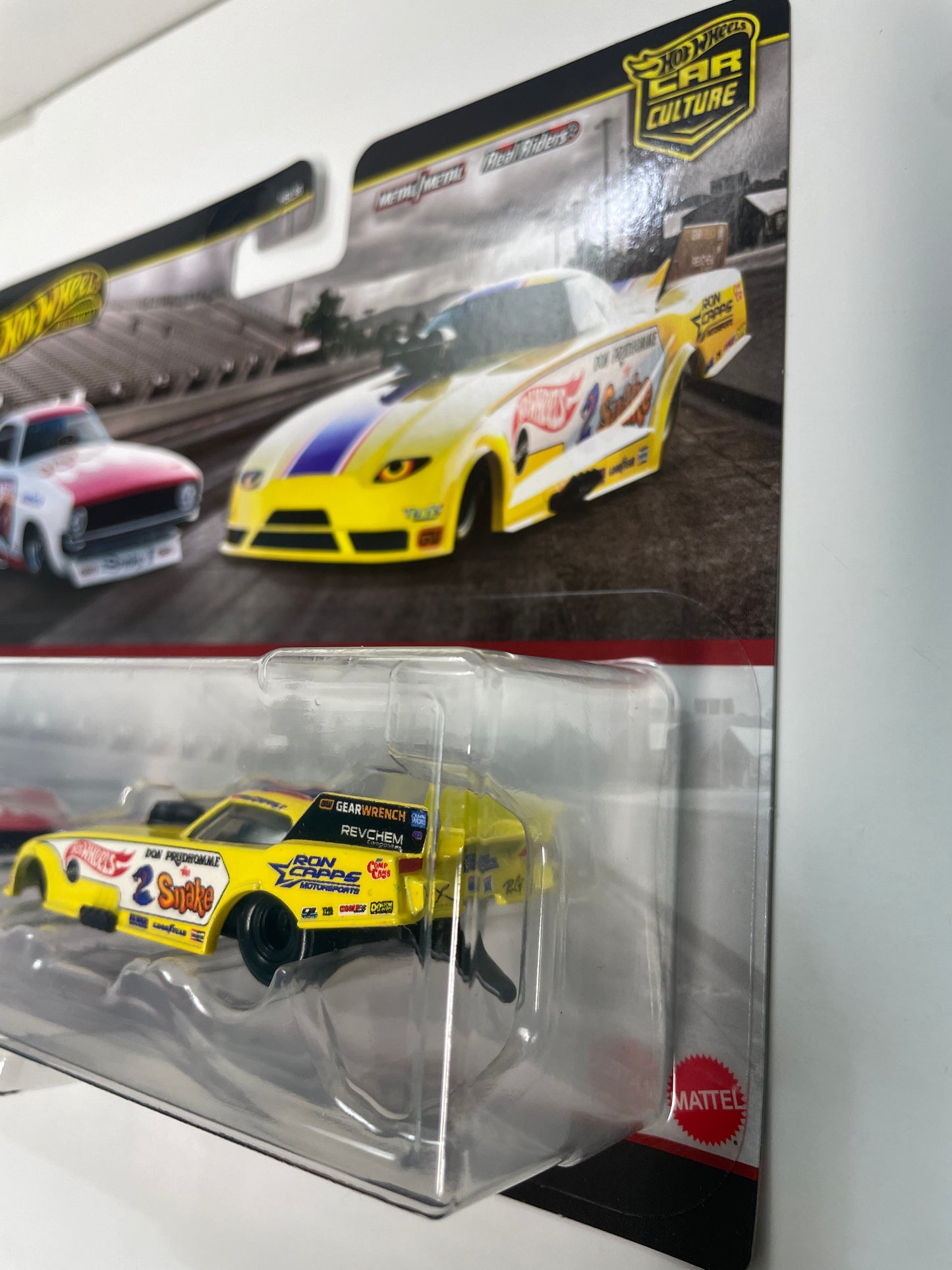 Hot Wheels 1/64 Premium Car Culture 2 Pack ‘72 Plymouth Cuda FC White & Rob’n Pinks Yellow - JBL01