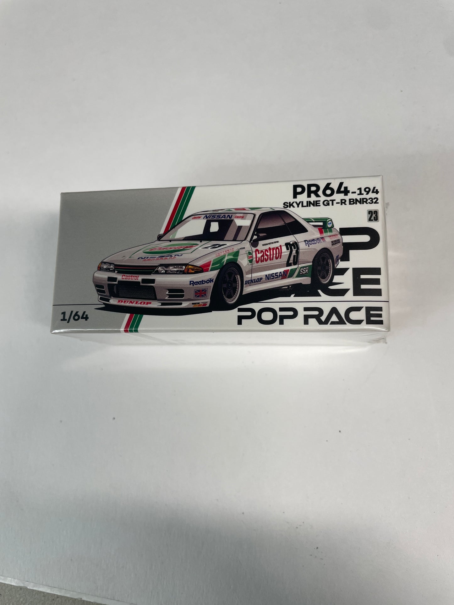 Pop Race 1/64 Nissan Skyline GT-R BNR32 #23 Macau Guia Race 1990 White - PR64-0194