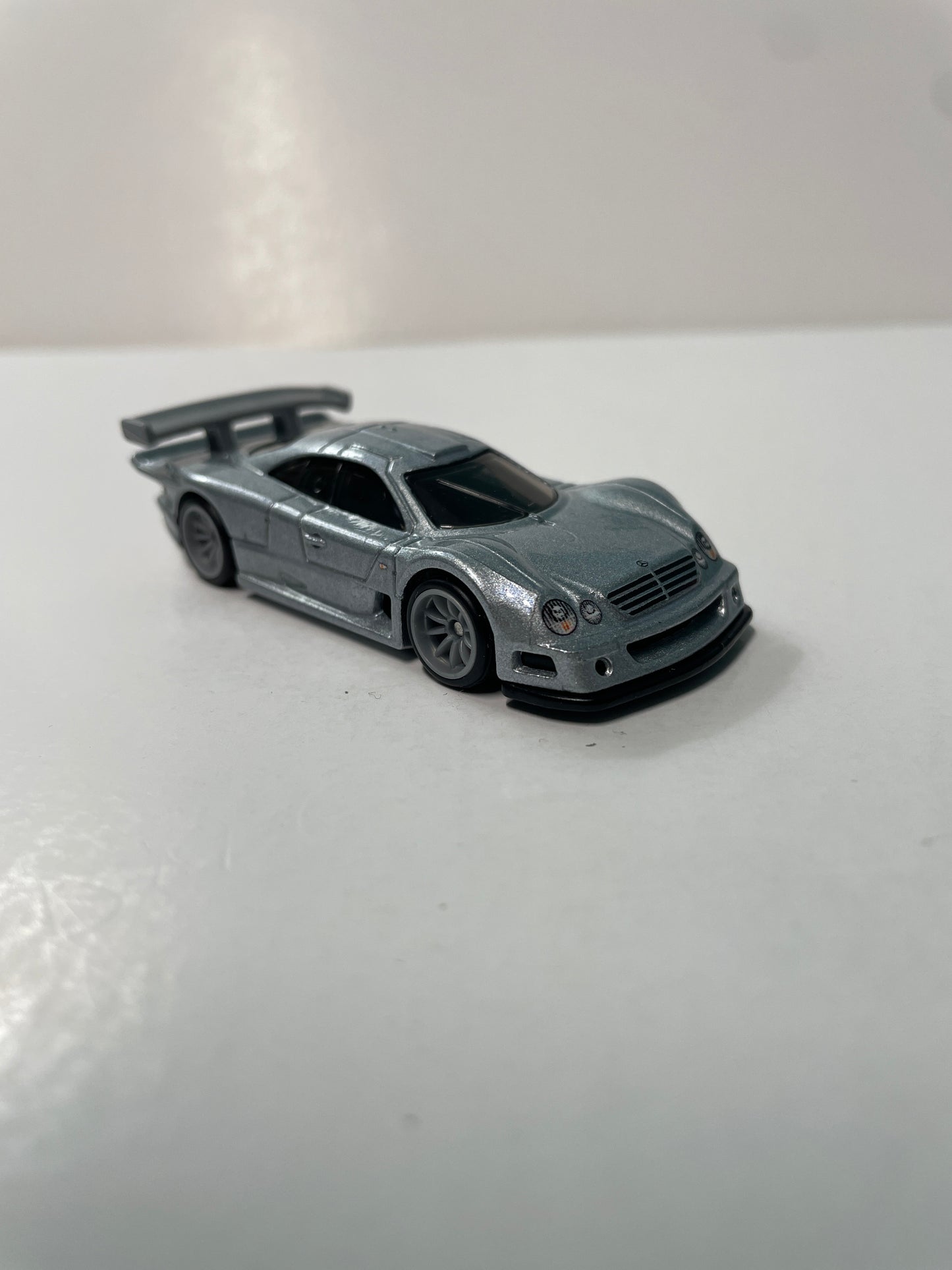 *Loose* Hot Wheels 1/64 Premium Car Culture Box Set Le Man Holy Trinity 1997 Mercedes-Benz CLK-GTR Silver