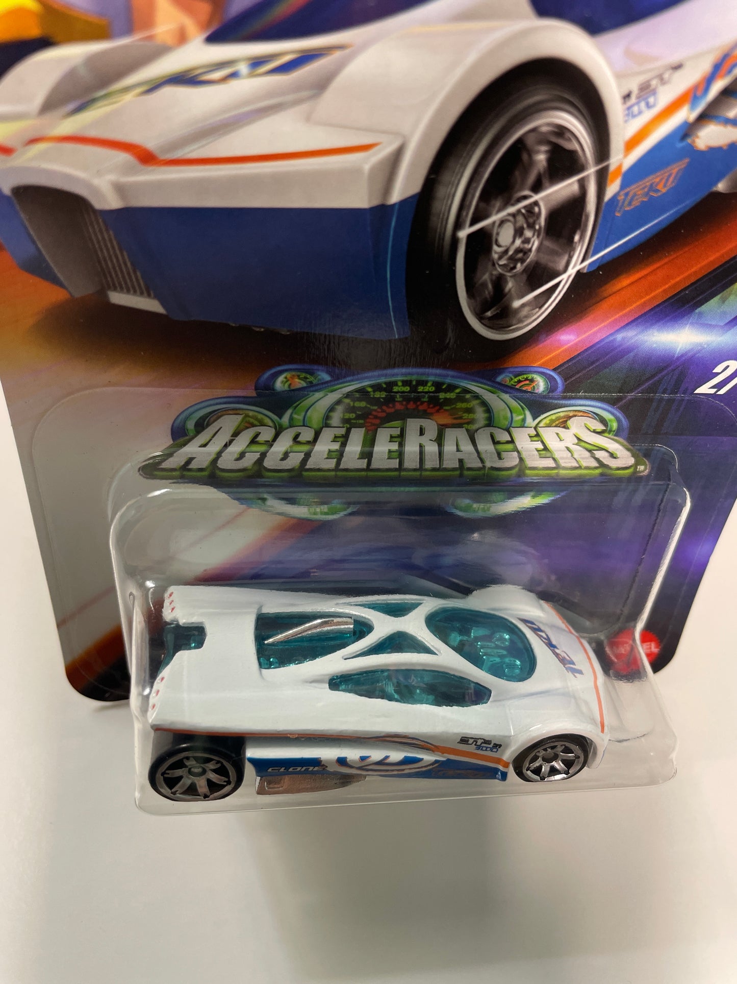 Hot Wheels 1/64 Silver Series Acceleracers Sling Shot Teku White/Blue - JCB94 (Euro Card)  - Damaged Box