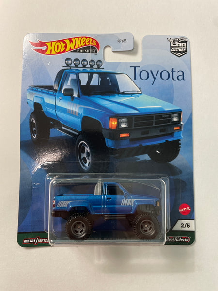 Hot Wheels 1/64 Car Culture ‘87 Toyota Pickup Truck Blue - Damaged Card