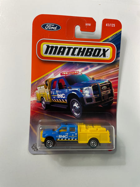 Matchbox 1/64 Ford F-550 Super Duty Yellow & Blue