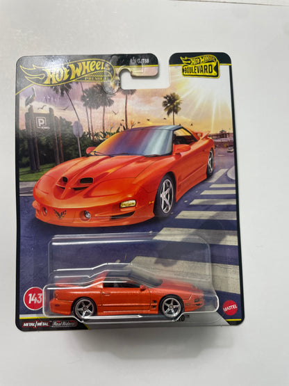 Hot Wheels 1/64 2026 Boulevard Mix F 2002 Pontiac Firebird Orange - JHW17