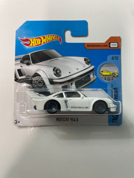 Hot Wheels 1/64 Porsche 934.5 Short Card White - Damaged Card