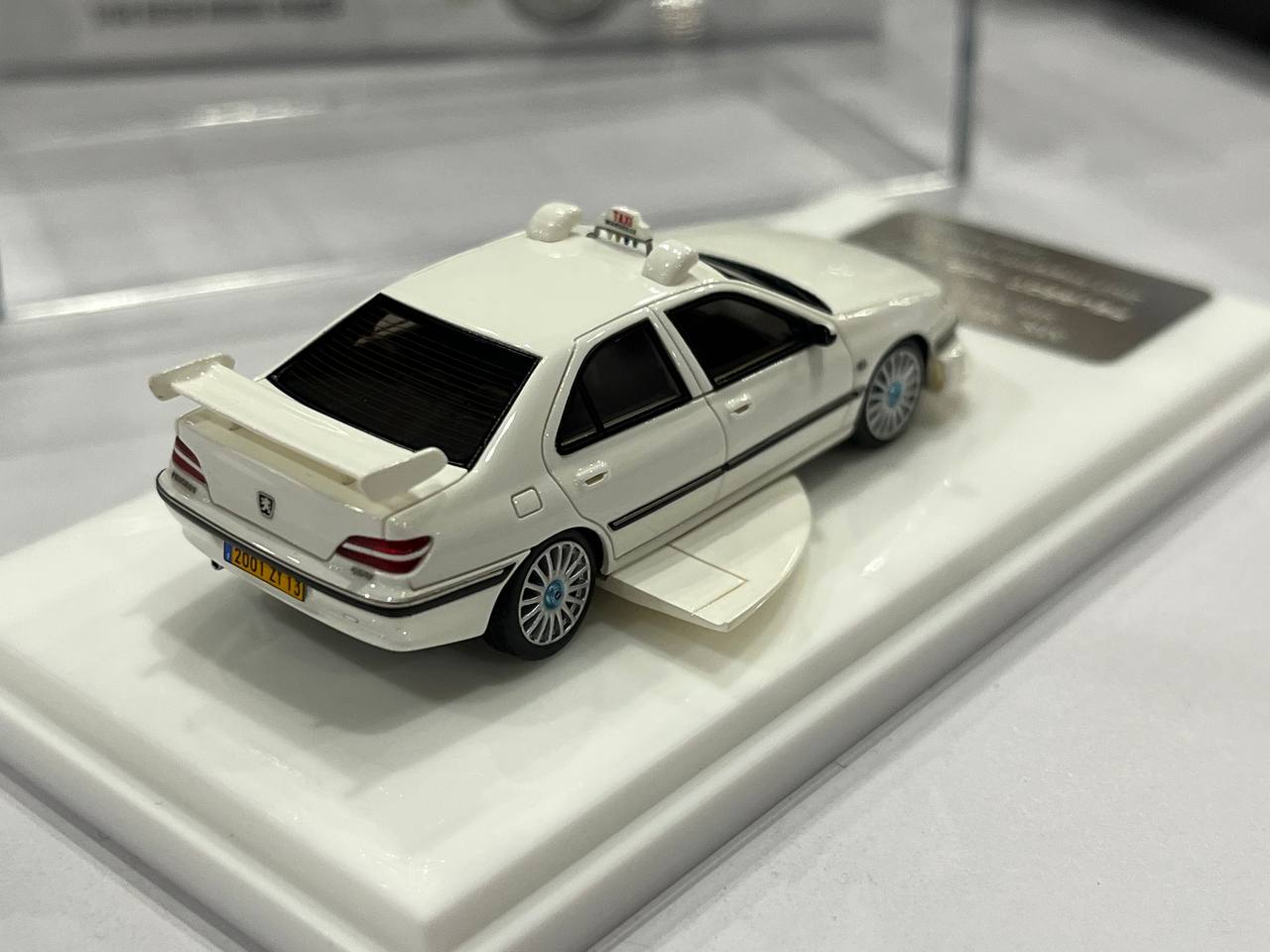 MK Miniatures 1/64 2025 Auto Expo Singapore Peugeot 406 Resin Model Taxi White