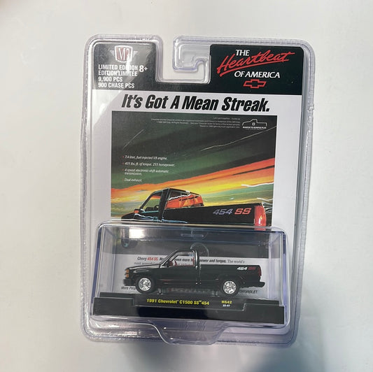 M2 Machines 1/64 1991 Chevrolet C1500 SS 454 Black