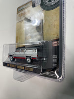 Greenlight 1/64 Vintage Ad Cars 1981 Chevrolet Suburban Silverado  Silver