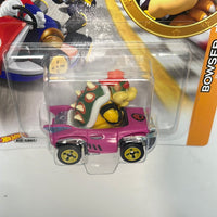 Hot Wheels Mario Kart Bowser w/ Badwagon