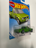 Hot Wheels 1/64 Volkswagen Caddy Green