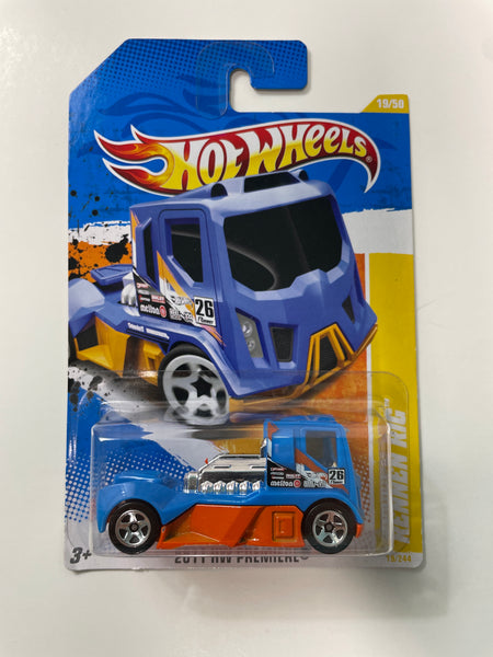 Hot Wheels 1/64 Rennen Rig Blue - Damaged Card