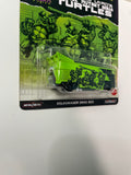 Hot Wheels 1/64 Pop Culture Teenage Mutant Ninja Turtles Volkswagen Drag Bus Green