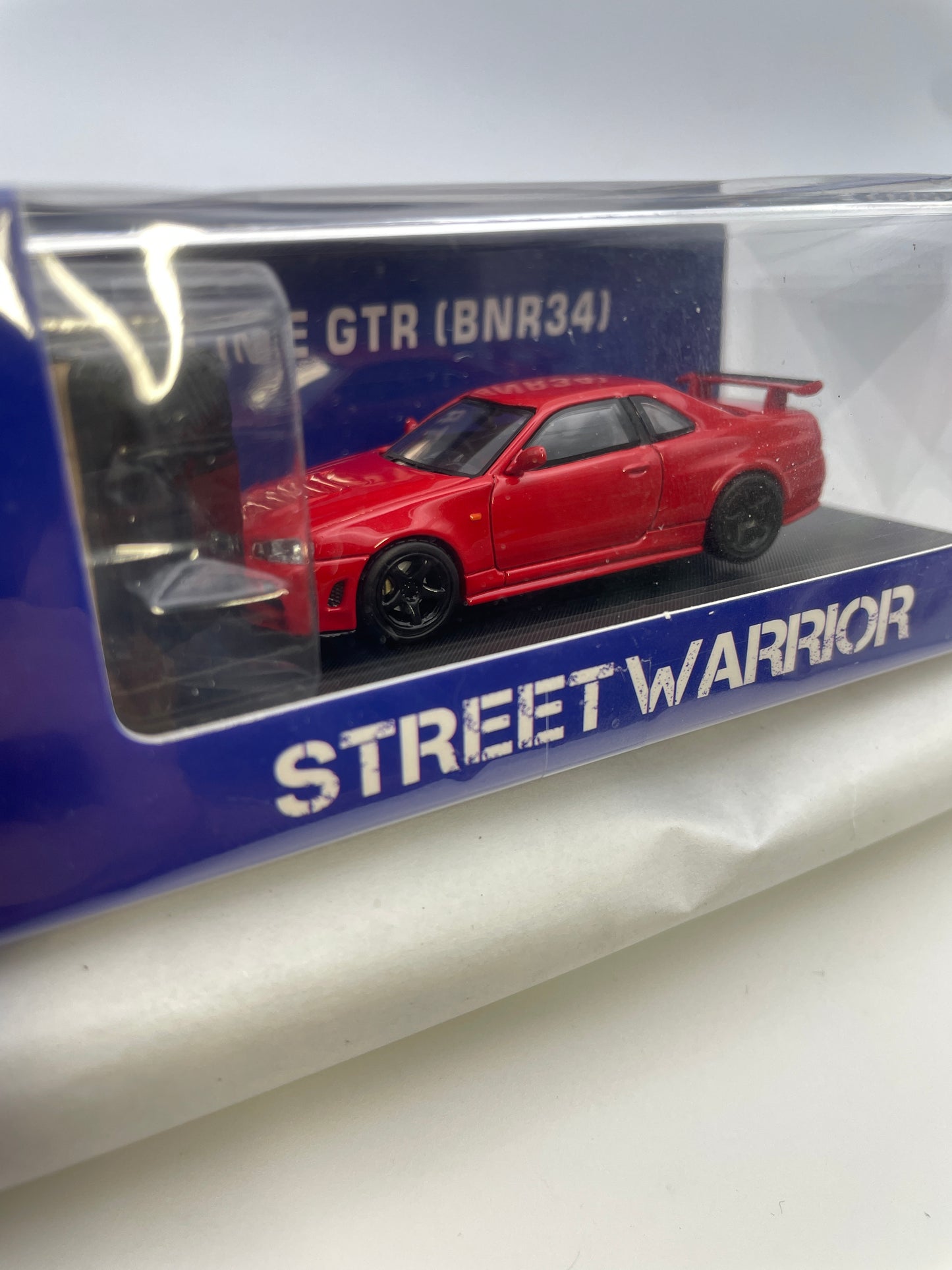Street Warrior 1/64 Nissan Skyline GT-R BNR34 Camper w/ Tent Red