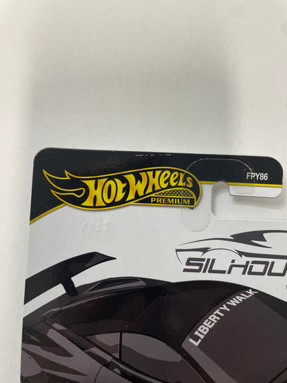 *Chase* Hot Wheels 1/64 Car Culture Silhouettes LB-Works McLaren 720S Black - JBK62