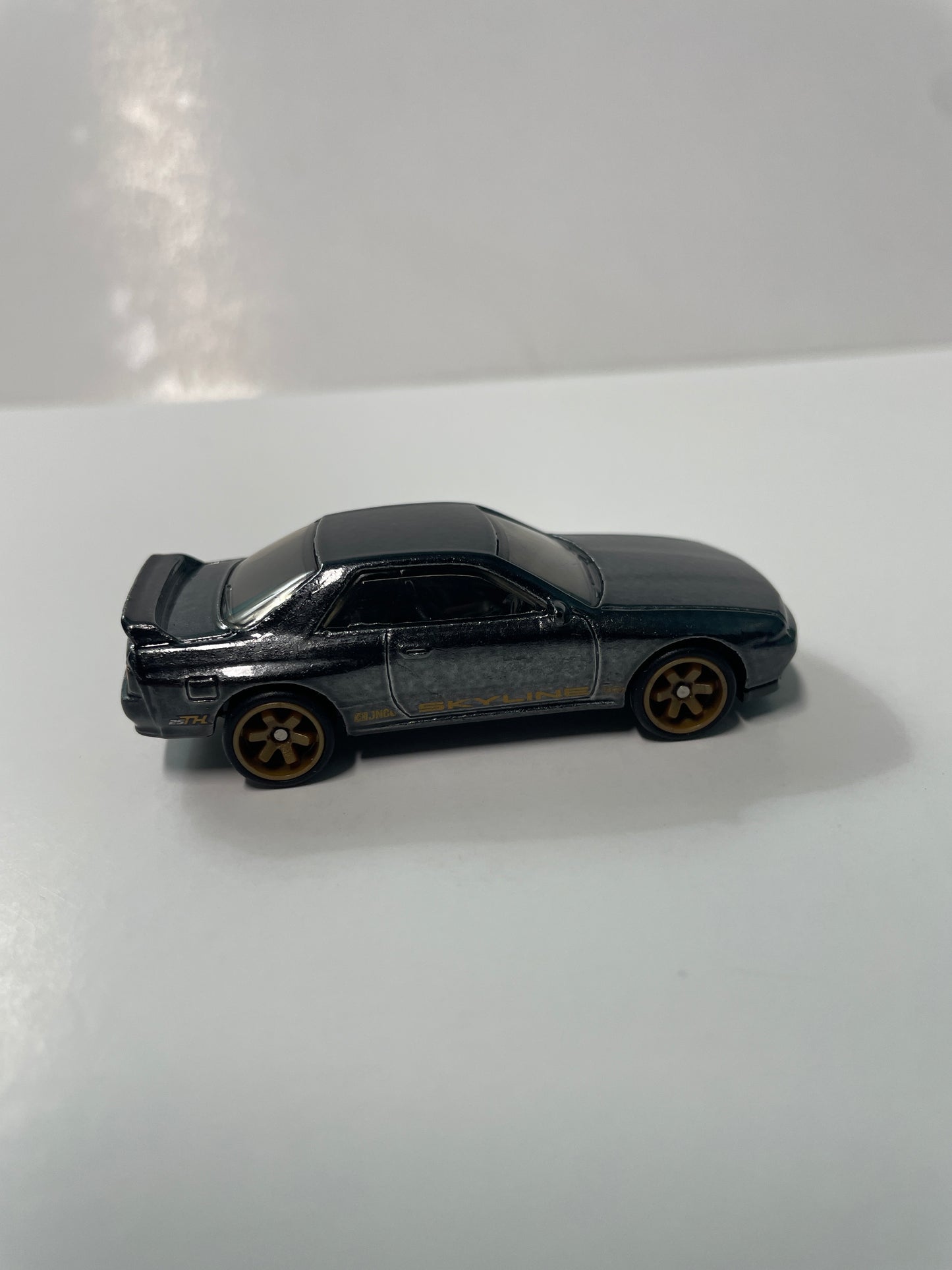 *Loose* Hot Wheels 1/64 Super Treasure Hunt Nissan Skyline GT-R R32 Black