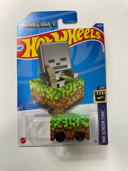 Hot Wheels 1/64 Minecraft Green