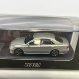 Zoom 1/64 Toyota Crown Athlete Silver