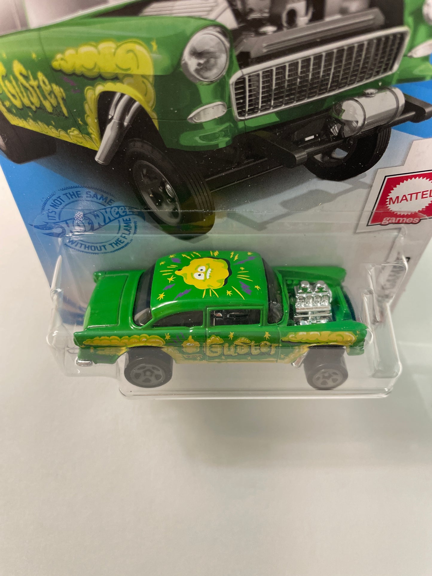 Hot Wheels 1/64 Guster ‘55 Chevy Bel Air Gasser Green - Damaged Box