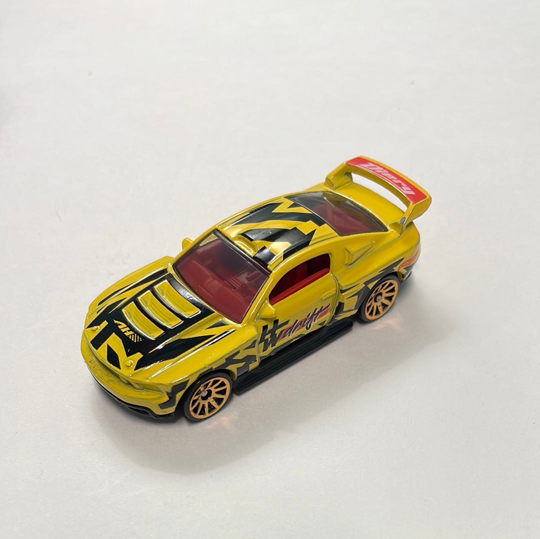 *Loose* Hot Wheels 1/64 5 Pack Exclusive Custom ‘12 Ford Mustang Yello ...