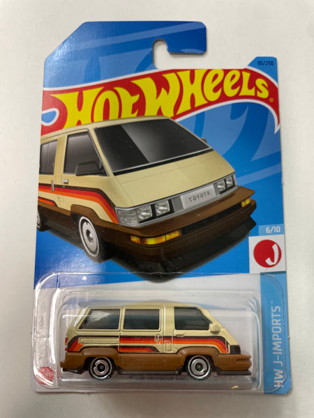 Hot Wheels 1/64 1986 Toyota Van Brown - Damaged Box