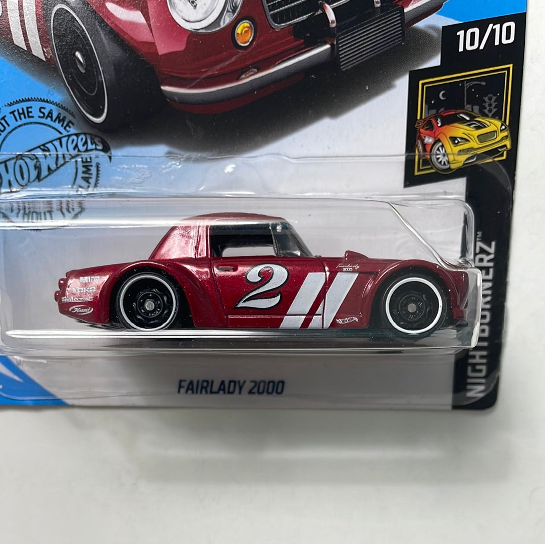 Hot Wheels 1/64 Datsun Fairlady 2000 Red