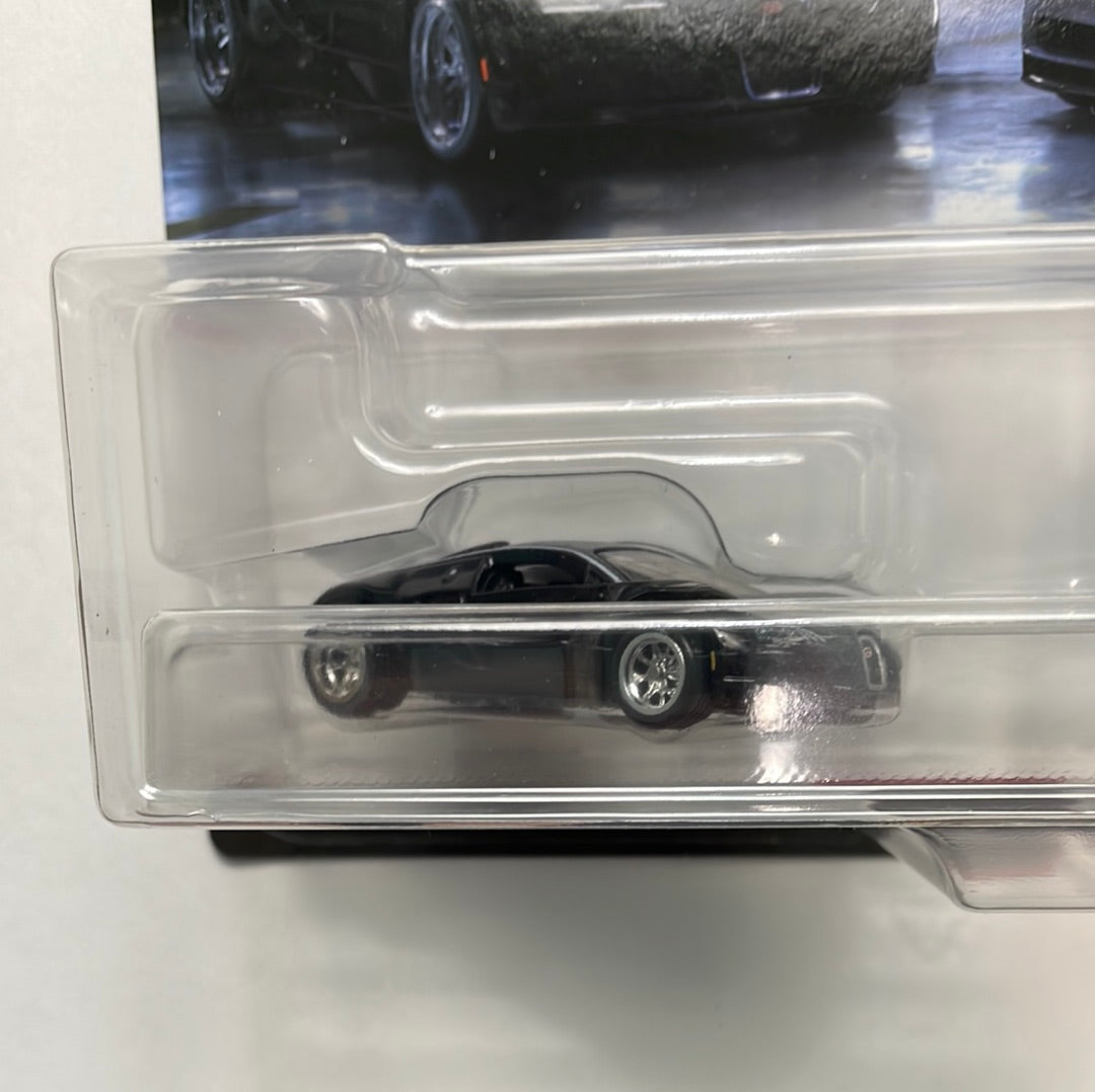 Hot Wheels 1/64 Car Culture Premium 2 Pack Bugatti Veyron Black & ‘16 Bugatti Chiron Grey