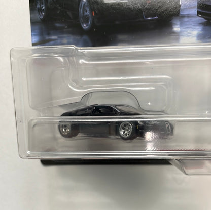 Hot Wheels 1/64 Car Culture Premium 2 Pack Bugatti Veyron Black & ‘16 Bugatti Chiron Grey