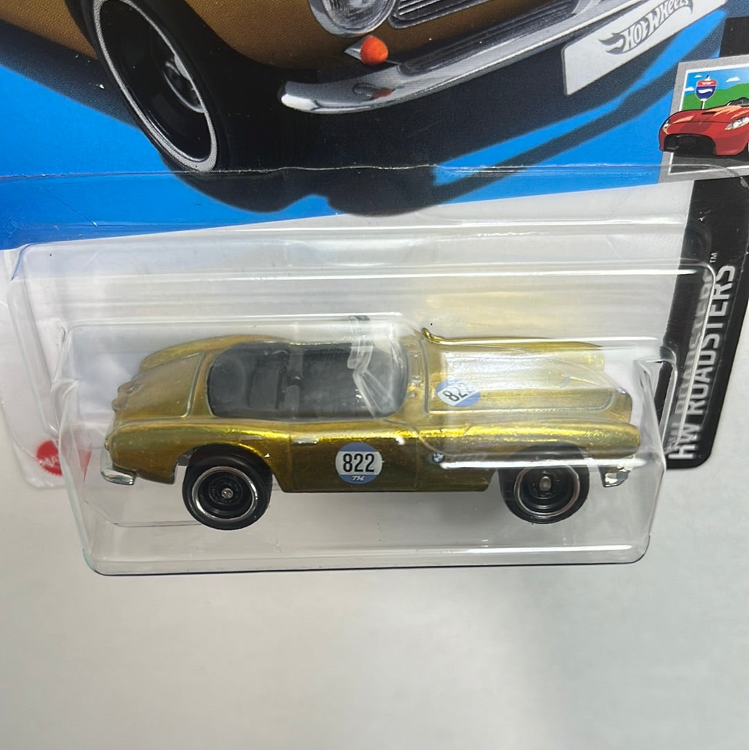 Hot Wheels Super Treasure Hunt BMW 507 Yellow - Damaged Box