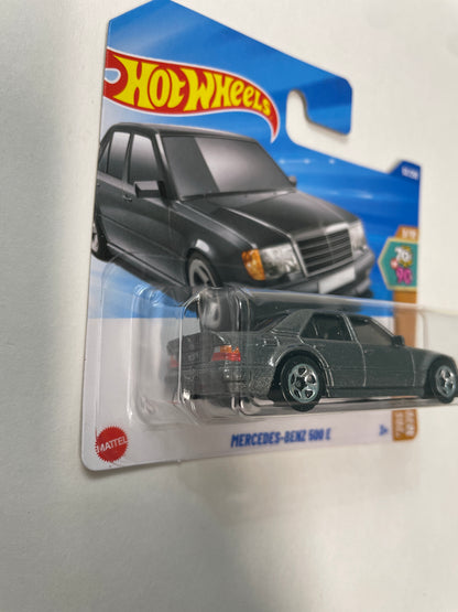 Hot Wheels 1/64 Mercedes-Benz 500 e Short Card Dark Grey