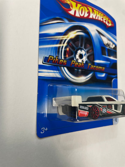 Hot Wheels 1/64 Pikes Peak Tacoma White & Black