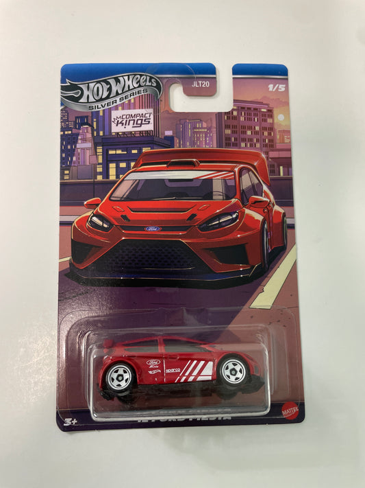 Hot Wheels 1/64 Silver Series Compact Kings '12 Ford Fiesta Red - JKX58 - Damaged Box
