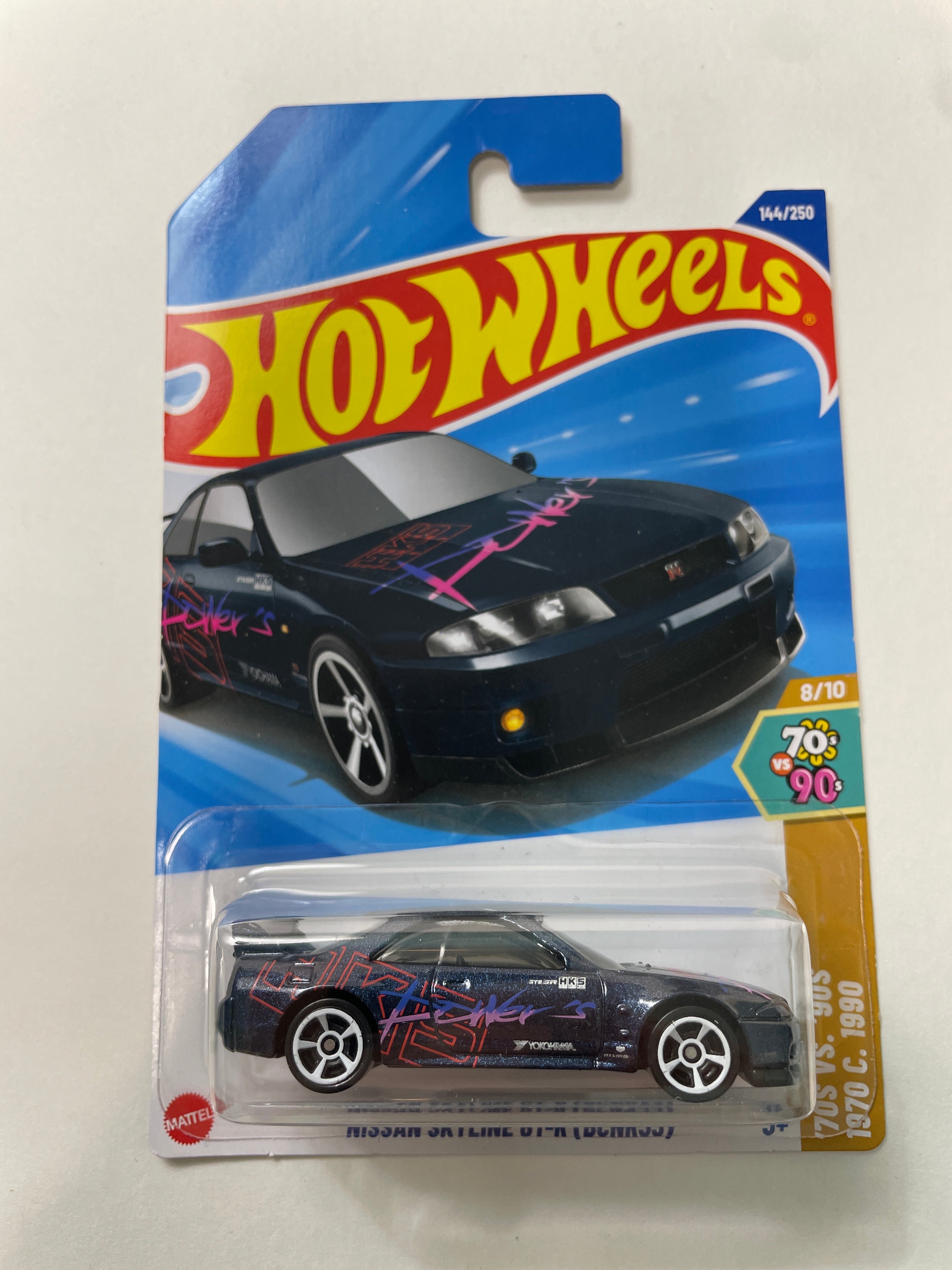 FH 1/64 日産 スカイライン GT-R BCNR33（ブラック／フル開閉 Hot Wheels 1/64 Nissan Skyline GT-R (BCNR33) Black – Flipn Diecast