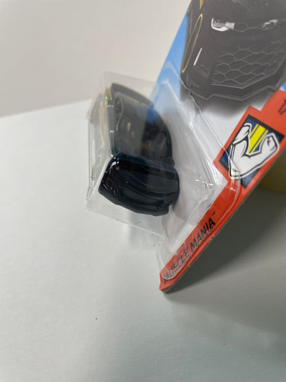 Hot Wheels 1/64 2017 Camaro ZL1 Black - Damaged Box